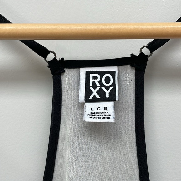 🌷5/$20🌷Roxy Dress size L - Picture 3 of 11